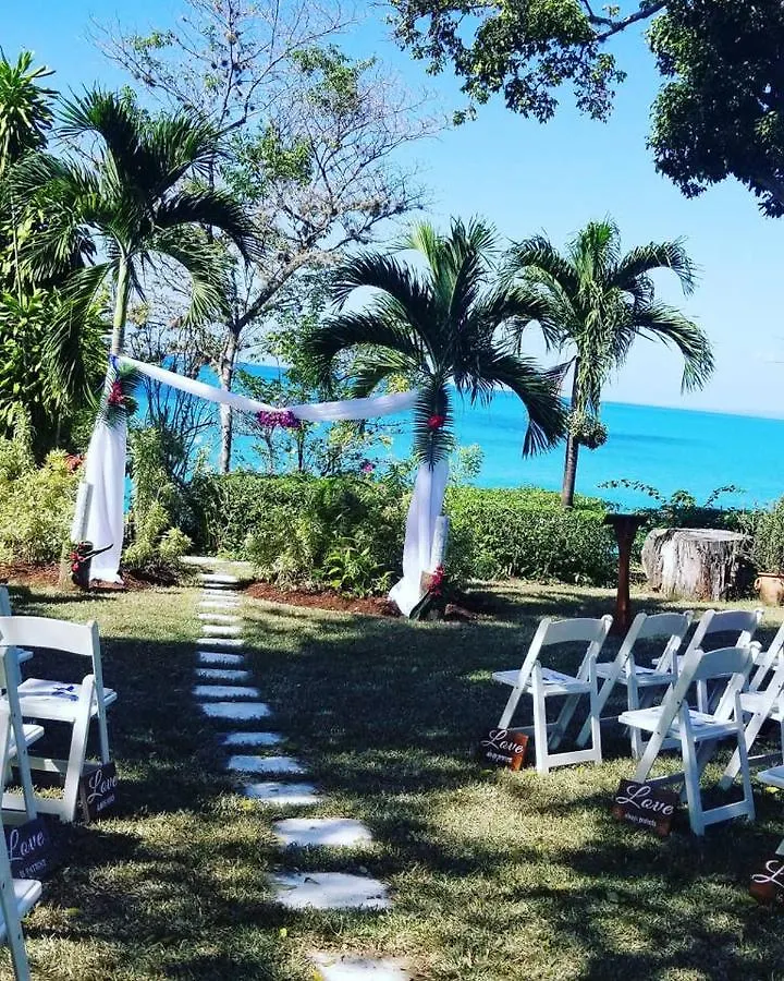 Διαμέρισμα Contemporary Ocean And Garden- View Studio Mearnsville